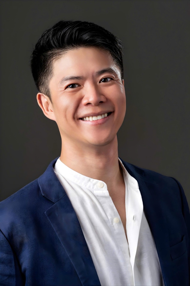 William Lang -- portrait photo